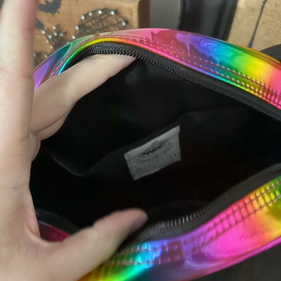 Love Pain and Stitches double sided rainbow kult - Picture 2 of 4